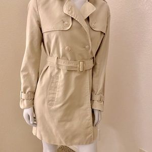 Beautiful Tommy Hilfiger Trench Coat